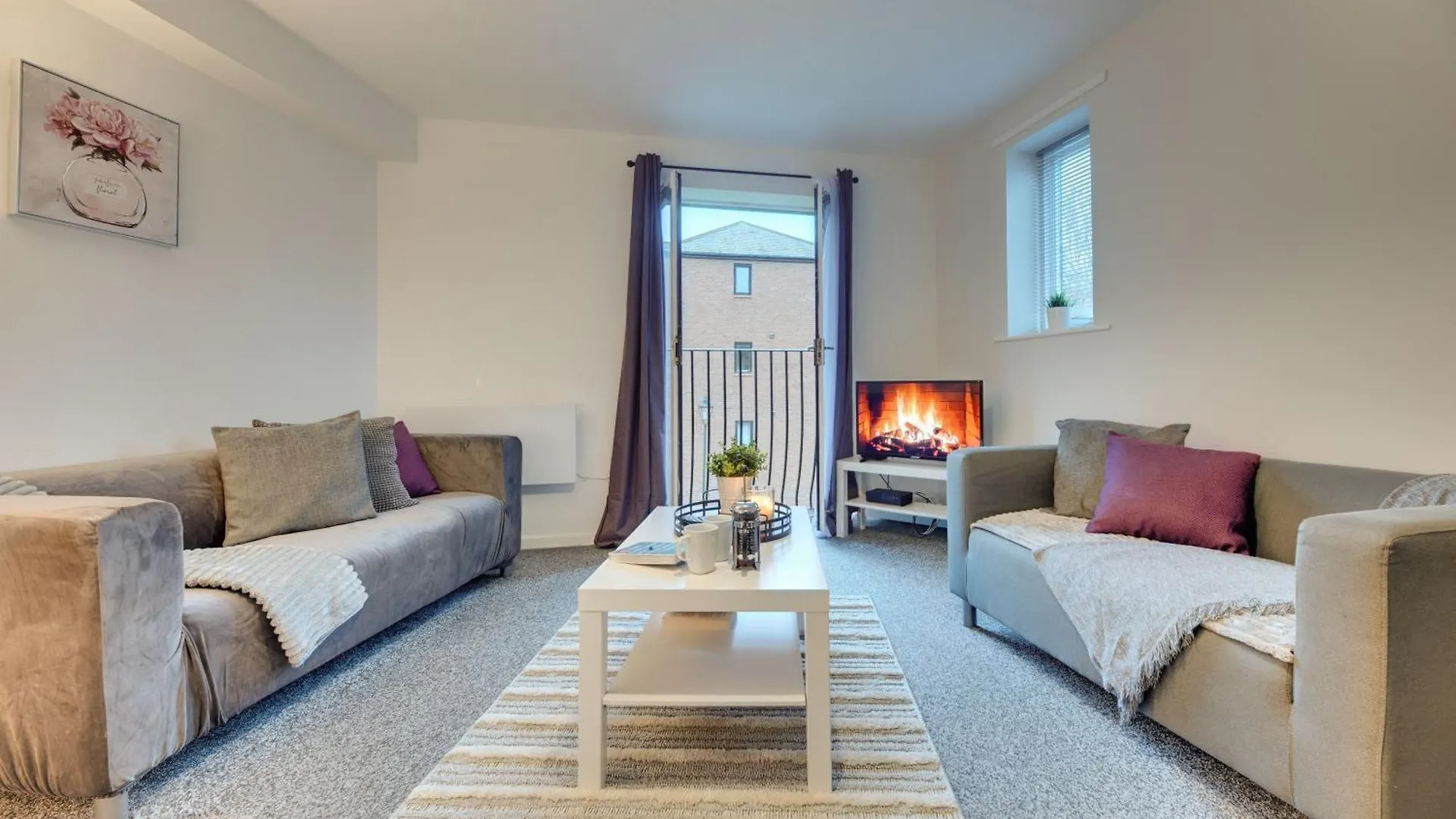 Central 3 Bedroom Apartment & Free Parking- Ideal 4 Long Stays Newcastle upon Tyne