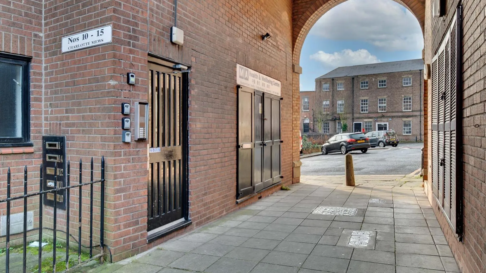 Central 3 Bedroom Apartment & Free Parking- Ideal 4 Long Stays Newcastle upon Tyne